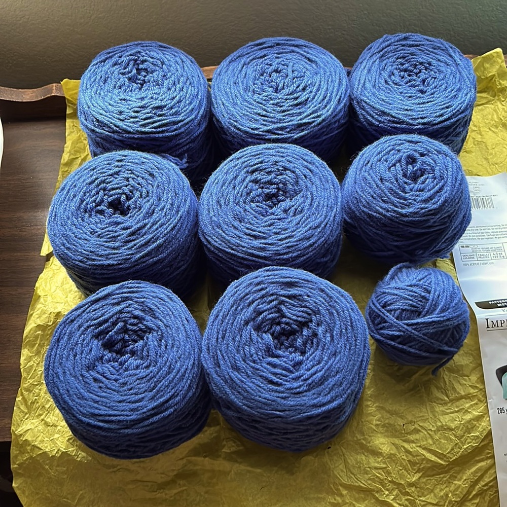 Loops and Threads Acrylic Yarn